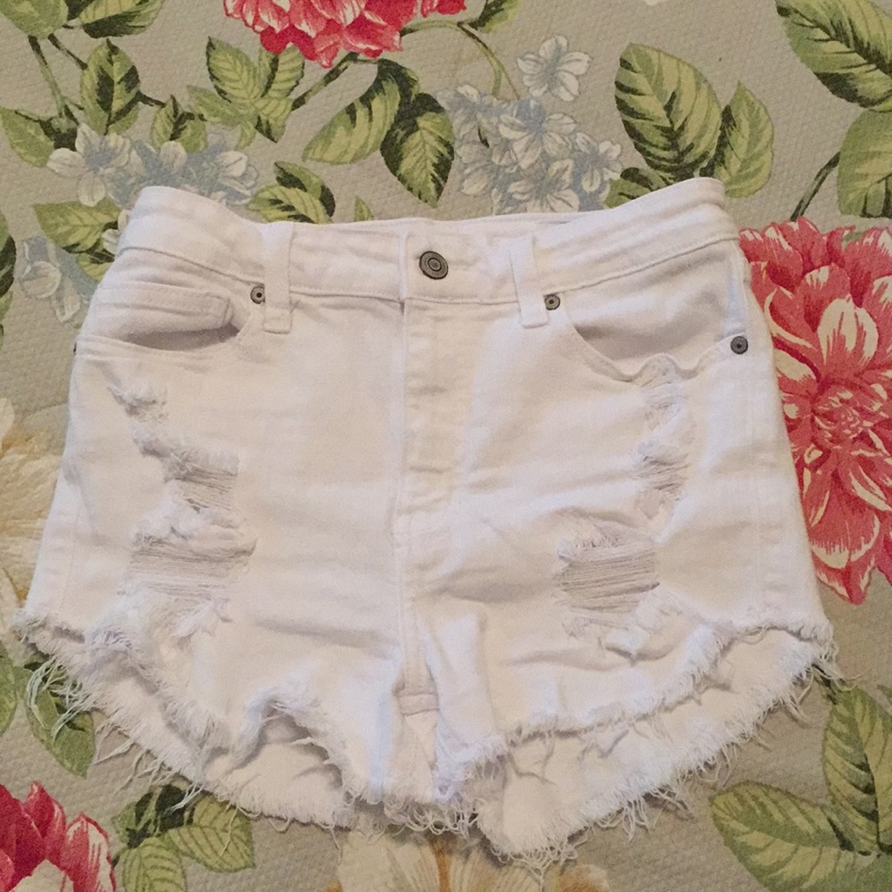 ❗️Final Price Drop❗️Eunina ripped shorts.